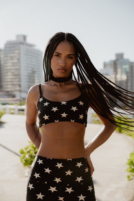 TOP BASIC SHINY BLACK STARS OFF WHITE