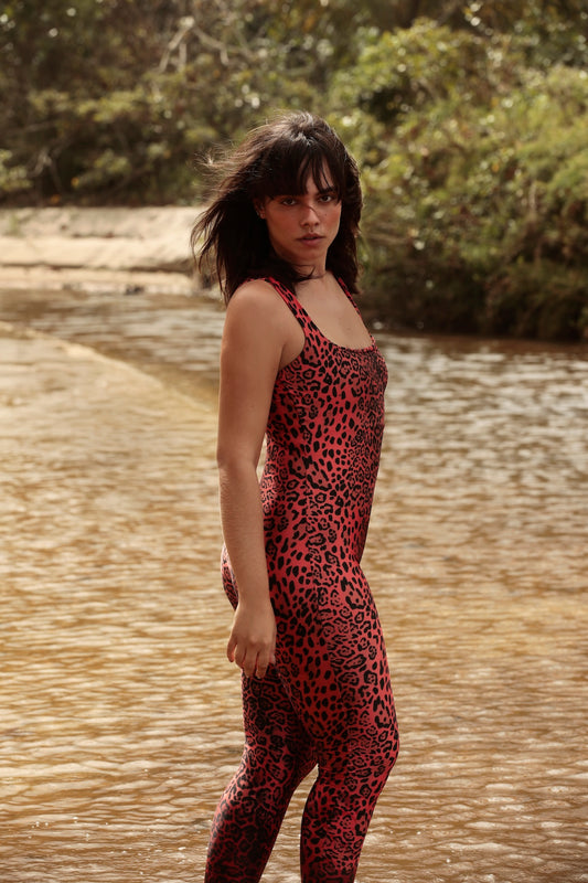 MACACÃO BASIC SHINY RED WILD