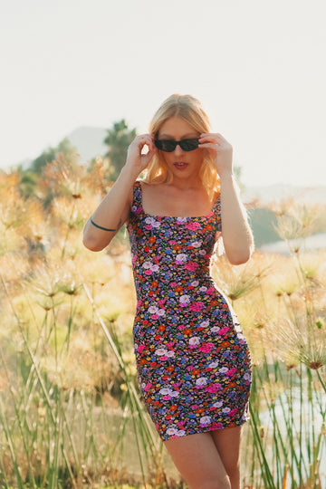 VESTIDO CURTO SHINY MIDNIGHT GARDEN