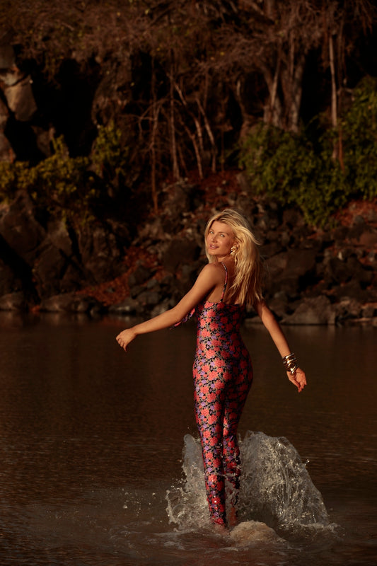 MACACÃO LAÇO SHINY SECRET GARDEN BLACK