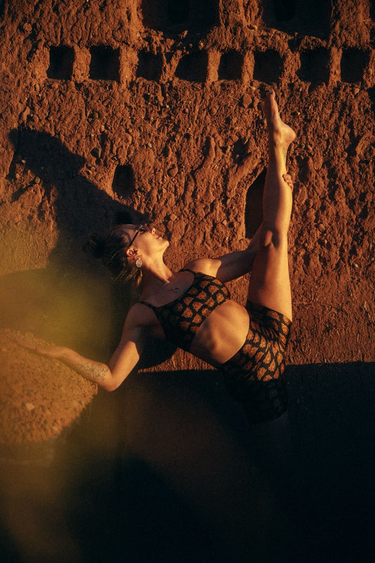 SHORTS CURTO SHINY PODER DA SELVA BLACK